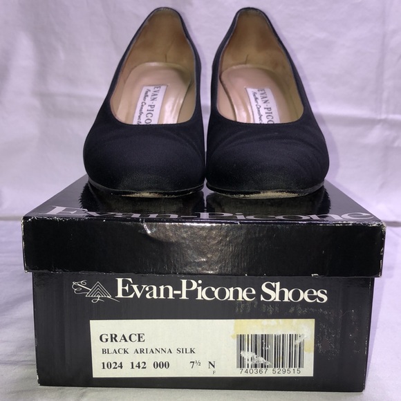 Evan-Picone “Grace,” Black Arianna Silk Pumps/Heels, W7.5M, w/3” heel - Picture 10 of 15
